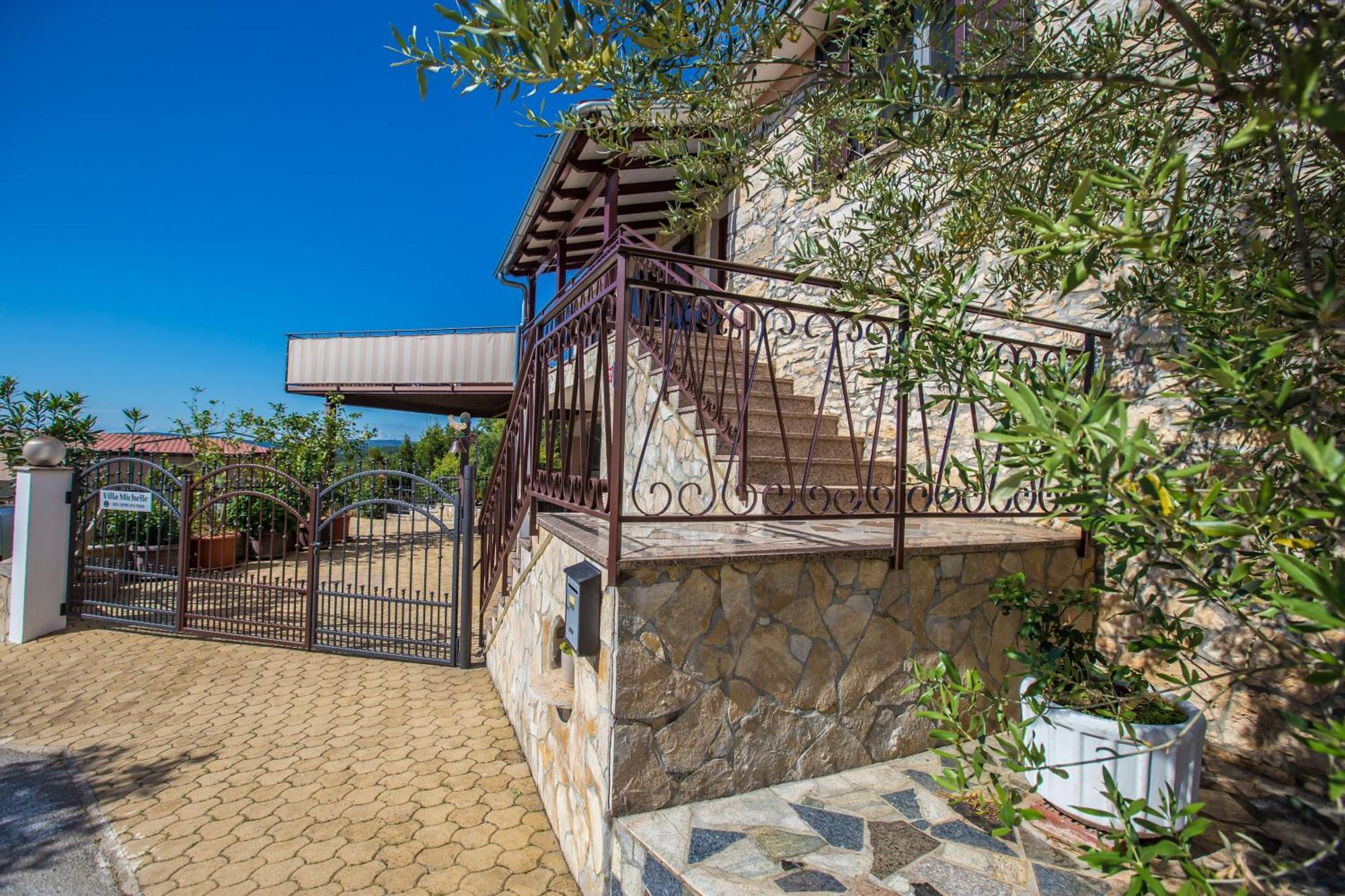Villa Michelle Karojba Extérieur photo