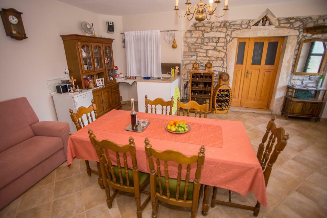 Villa Michelle Karojba Extérieur photo